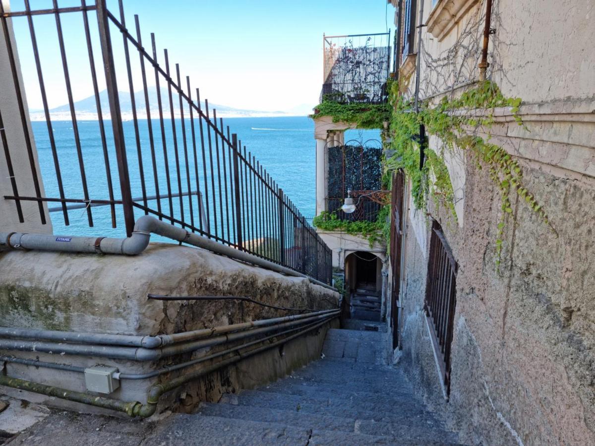 Apartamento La Casa Sull’ Acqua Nápoles Exterior foto